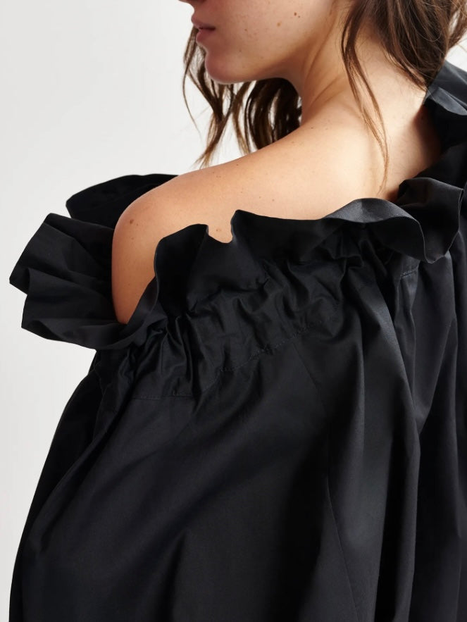 Top Nero con Volant - Essentiel Antwerp