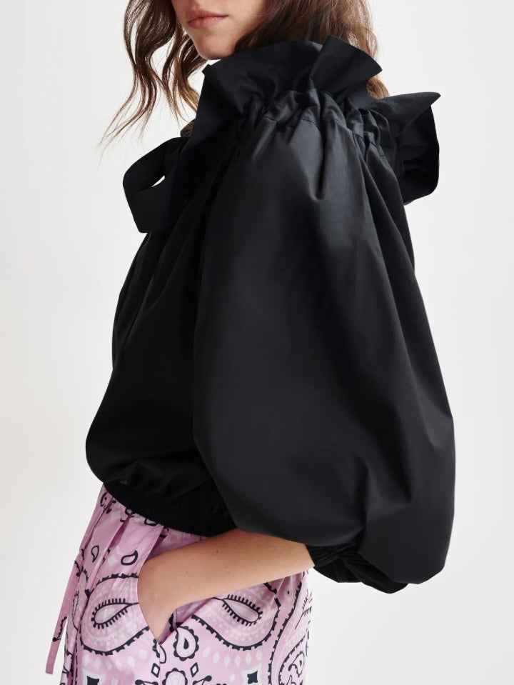 Top Nero con Volant - Essentiel Antwerp
