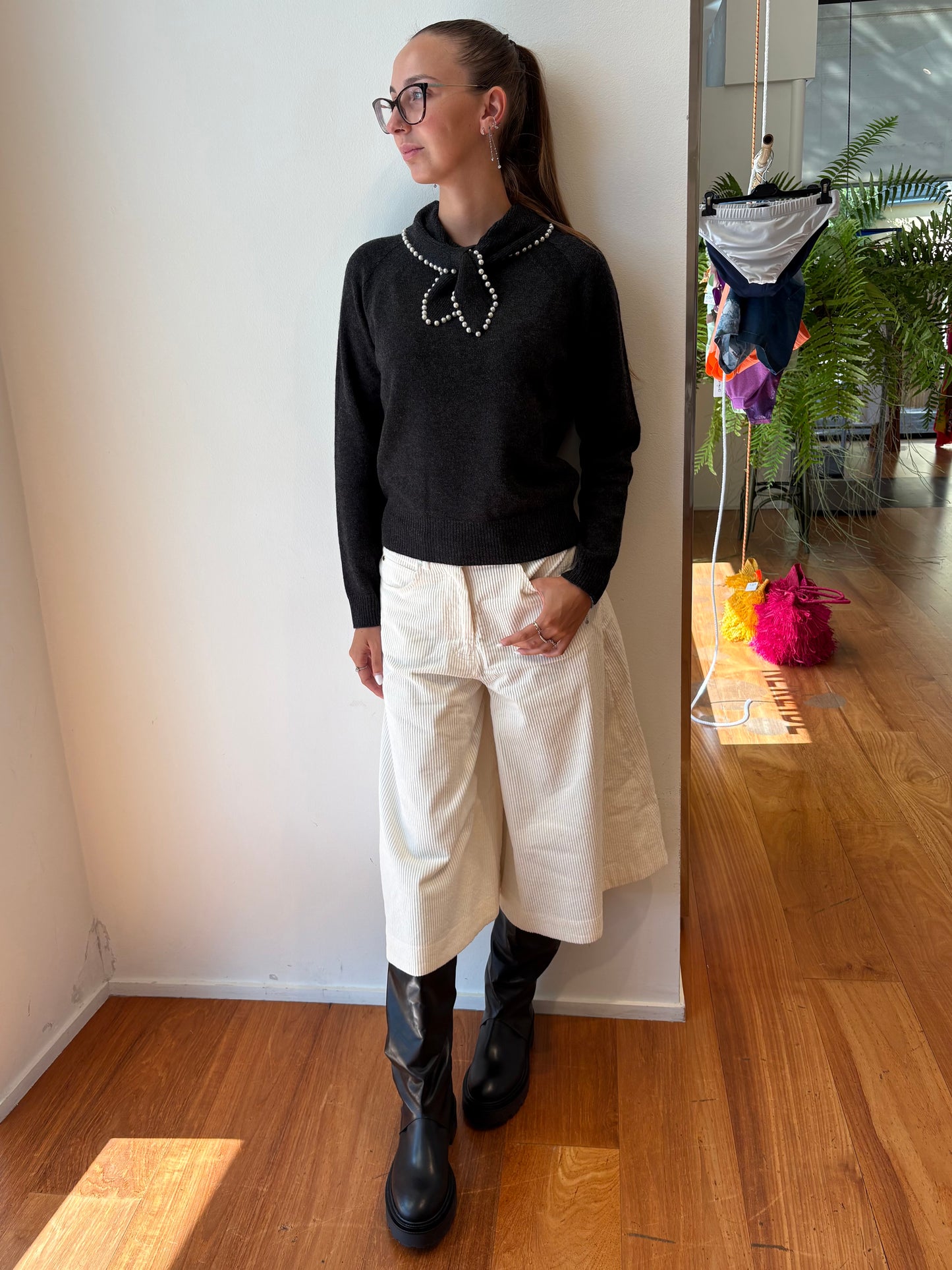Maglione Lana e Cashmere con Fiocco - In Più Colori - Essentiel Antwerp