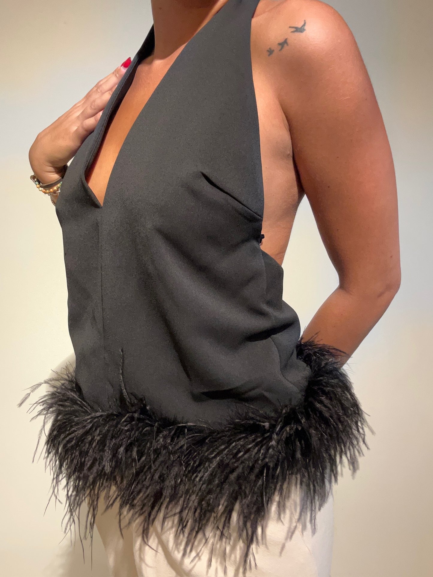Top Nero con Piume - Eleh
