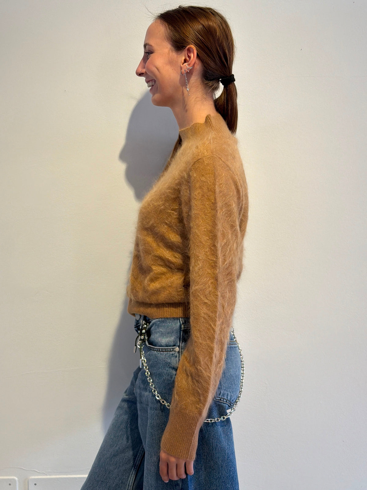 Pullover Cammello in Cashemre Collo Alto - Essentiel Antwerp
