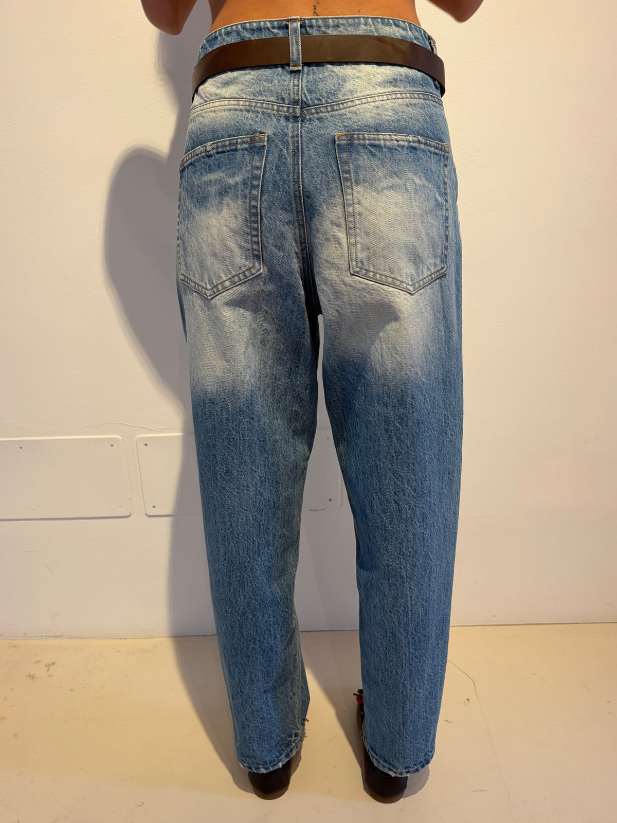Jeans Lavaggio Chiaro Con Cintura - Motel