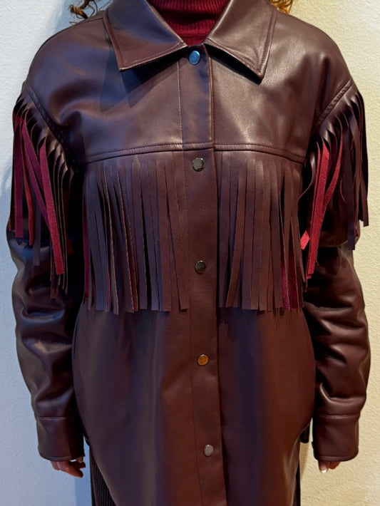 Giacca in ecopelle con frange - KONTATTO