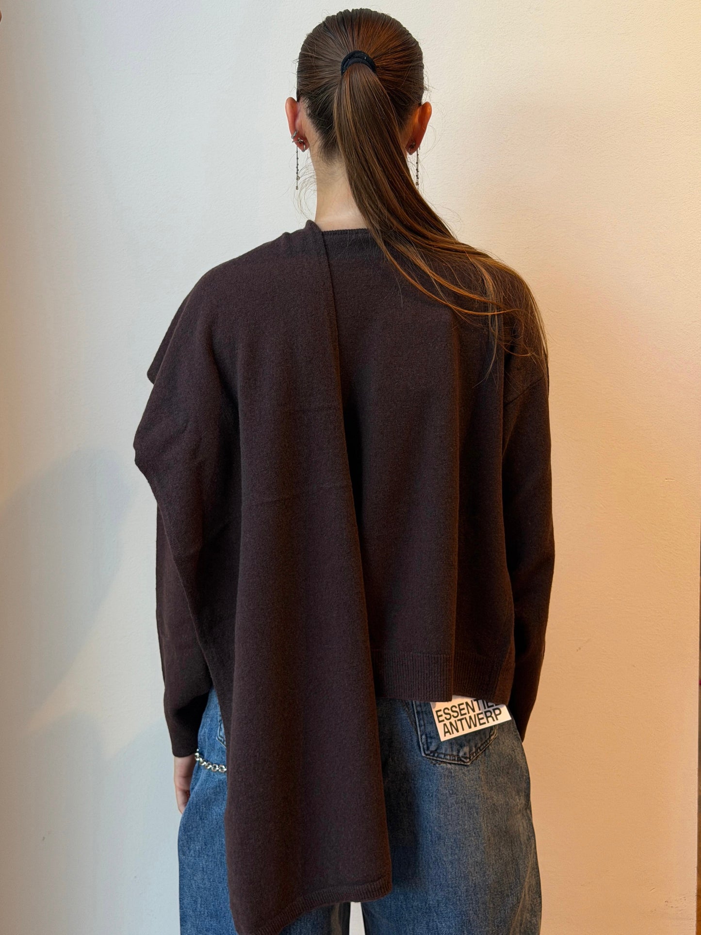 Maglione Asimmetrico Cioccolato - Su