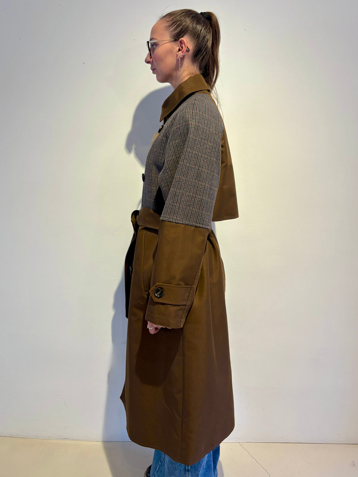 Trench Color Block Marrone e Grigio - Essentiel Antwerp