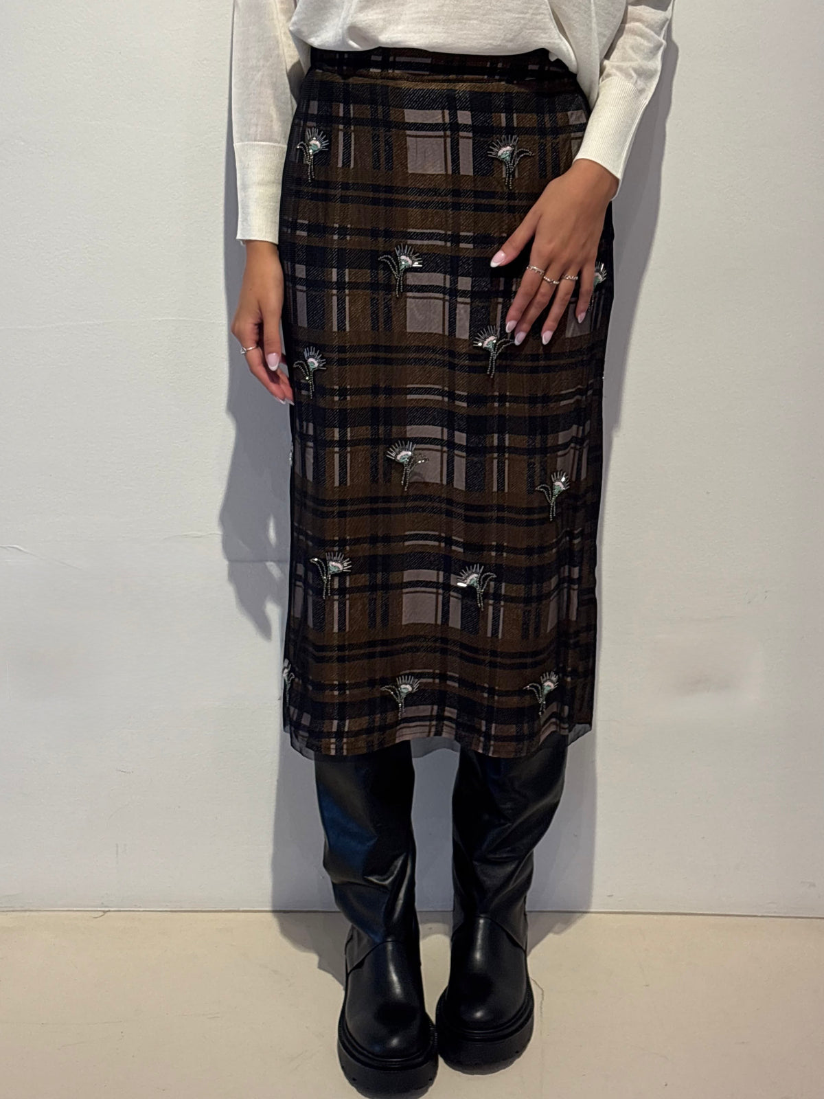 Gonna Midi in Tulle con Decorazioni Floreali - Essentiel Antwerp