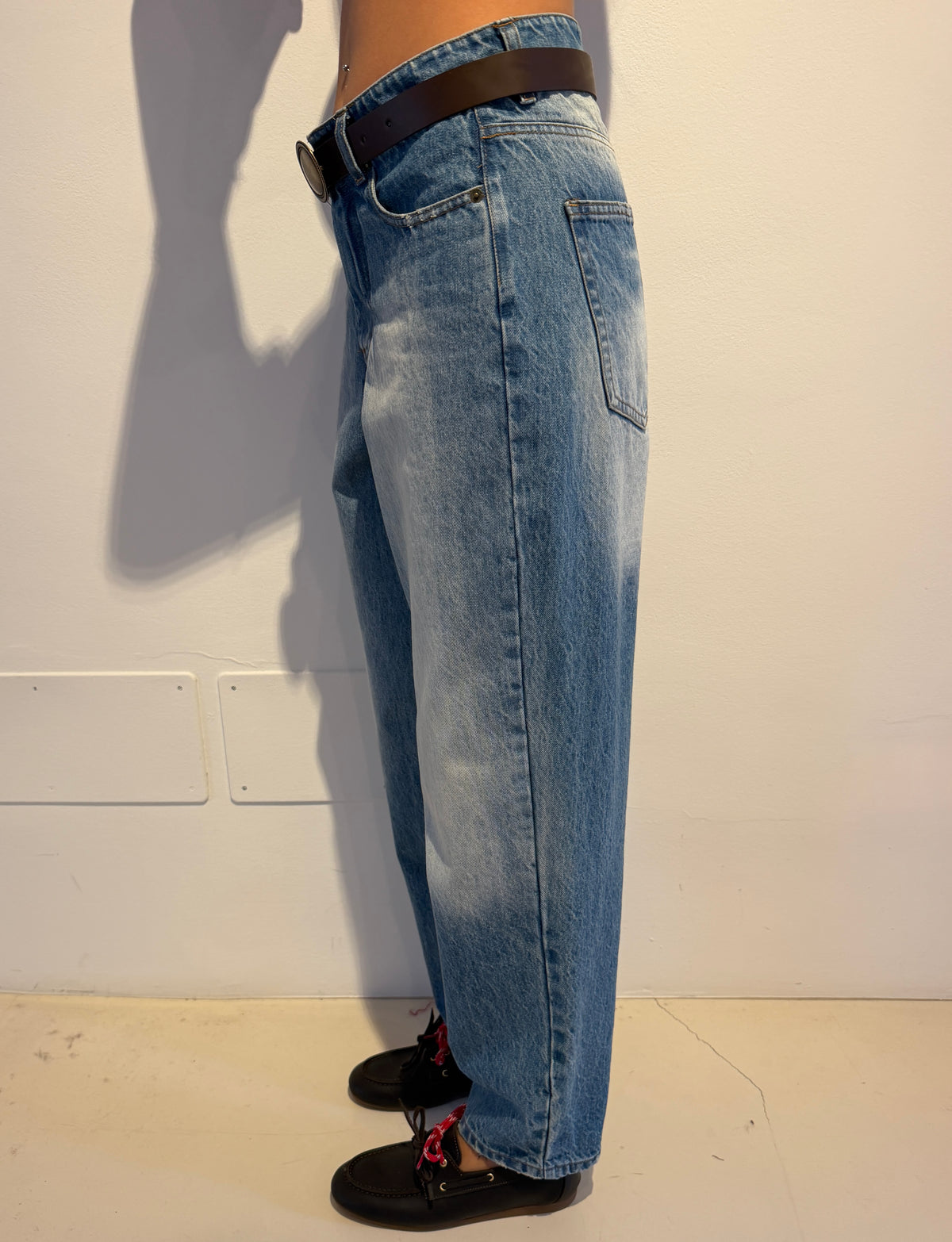 Jeans Lavaggio Chiaro Con Cintura - Motel