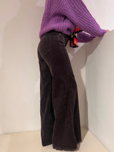 Carica l&#39;immagine nel visualizzatore di Gallery, Pantalone in velluto a coste - Manoush
