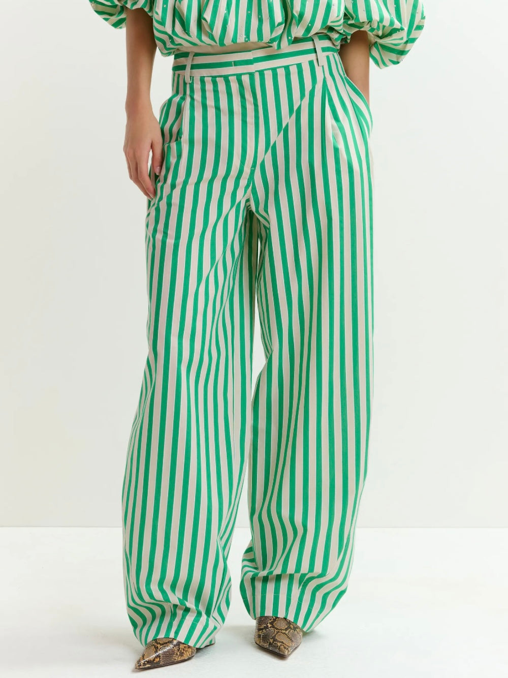 Pantalone - ESSENTIEL ANTWERP
