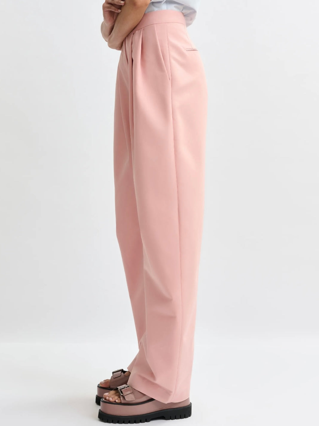 Pantalone - ESSENTIEL ANTWERP