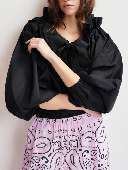 Top Nero con Volant - Essentiel Antwerp