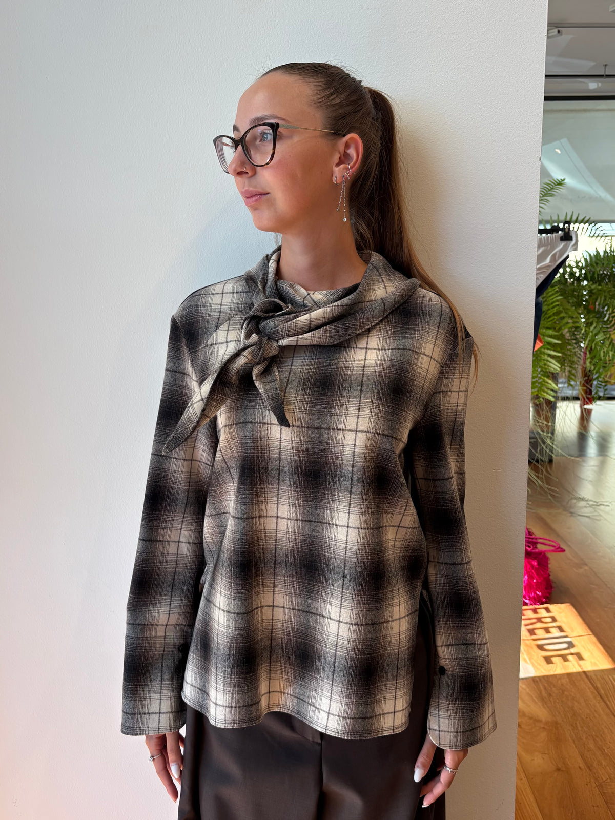 Camicia in Lana A Quadri con Fiocco - Su