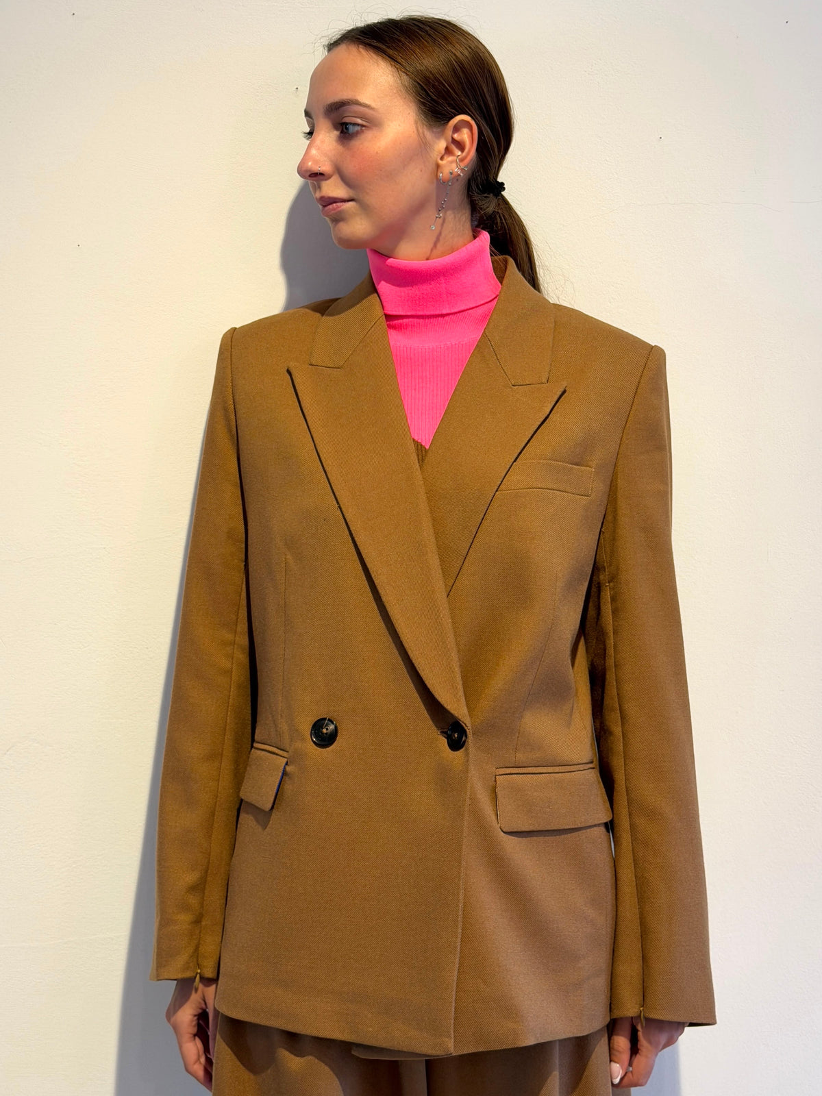 Blazer Cammello con Cerniera sulle Maniche - Essentiel Antwerp